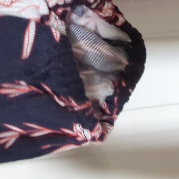 Floral Maternity dress - Picture 3 of 8